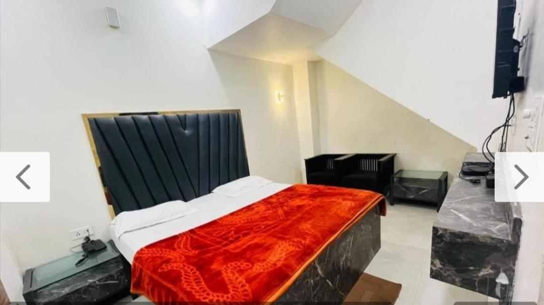 Hotel Sukoon - Ramesh Nagar New Delhi Extérieur photo